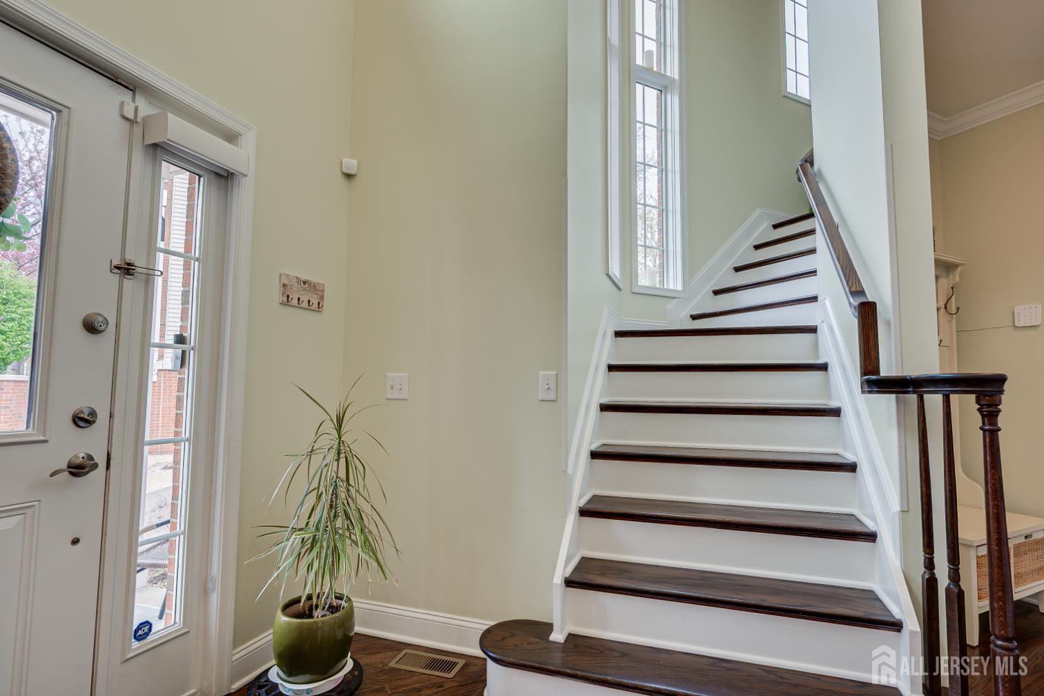 197-A Amboy, Metuchen, NJ, 08840