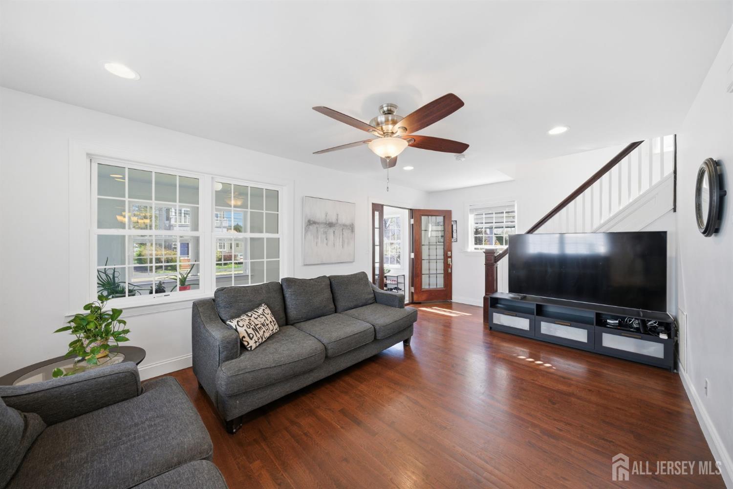 157 Freeman, Woodbridge Proper, NJ, 07095