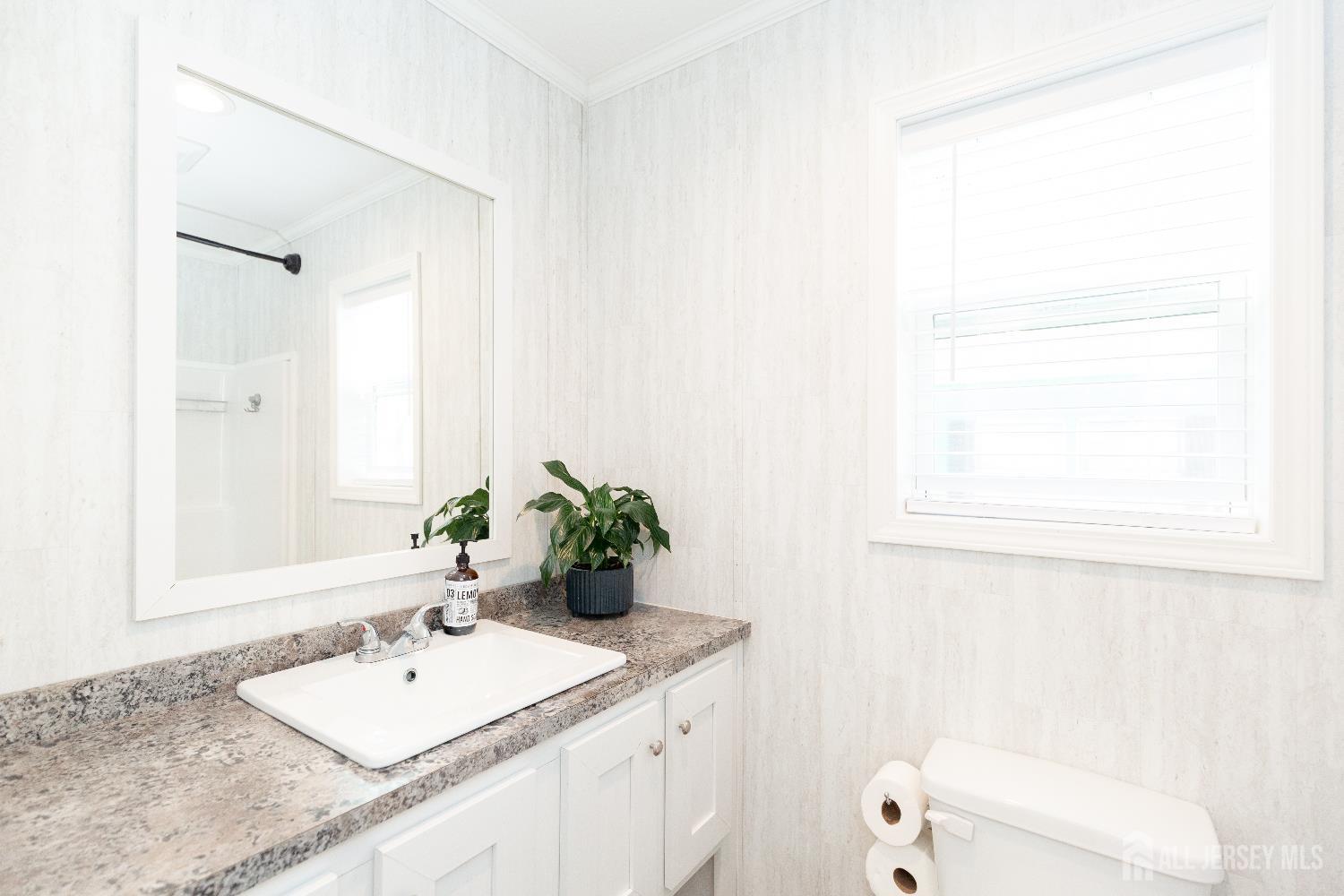 12 Maine, South Brunswick, NJ, 08852