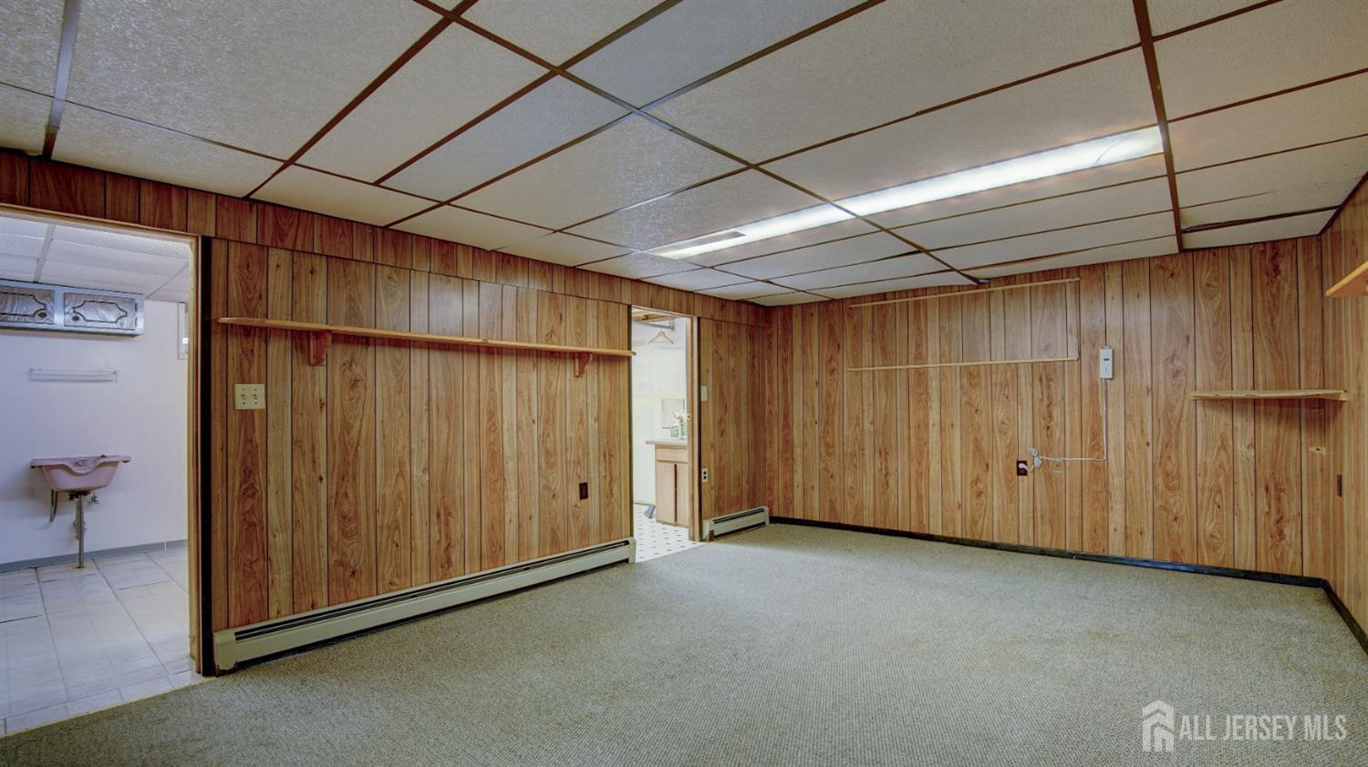 314 Adirondack, Spotswood, NJ, 08884