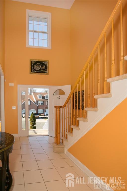 43 Melbloum, Edison, NJ, 08837