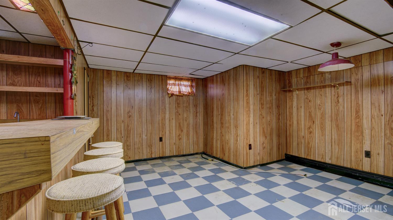 314 Adirondack, Spotswood, NJ, 08884