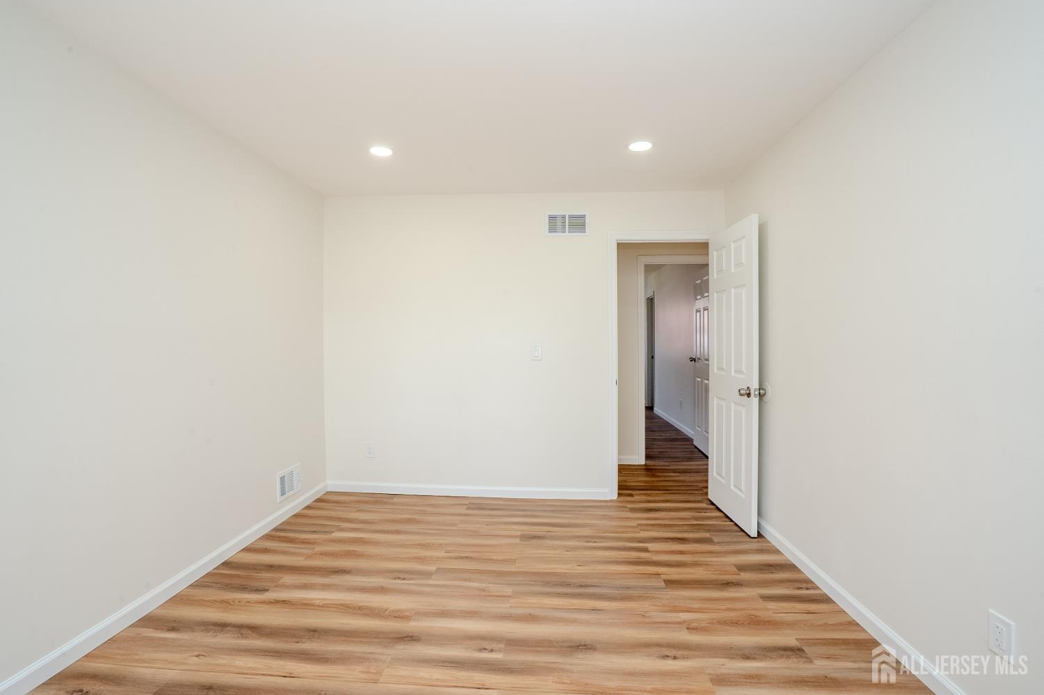 26 Davids, South Brunswick, NJ, 08810