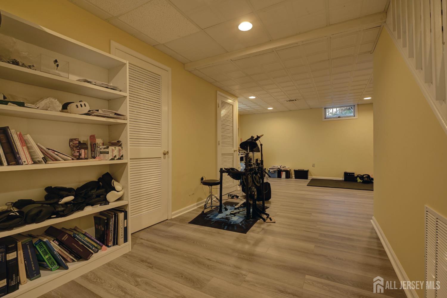 31 Ashwood, Summit, NJ, 07901