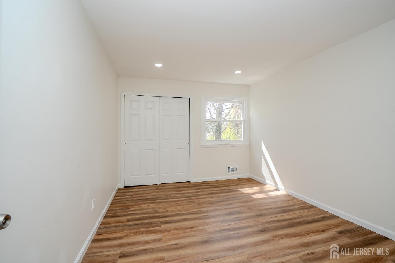 26 Davids, South Brunswick, NJ, 08810