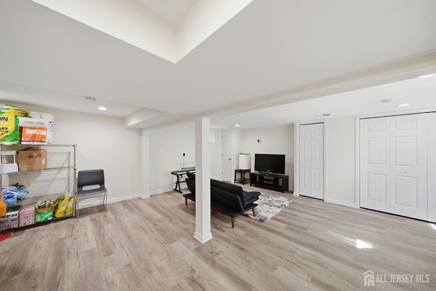 157 Freeman, Woodbridge Proper, NJ, 07095