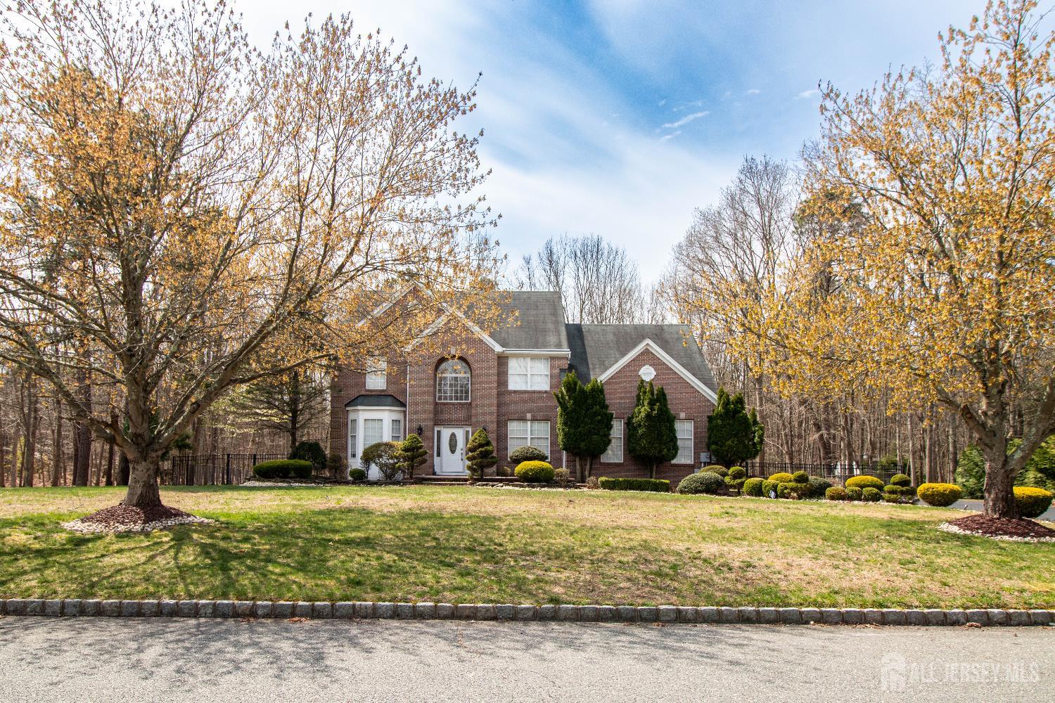Photo of 845 Woodbury Drive
