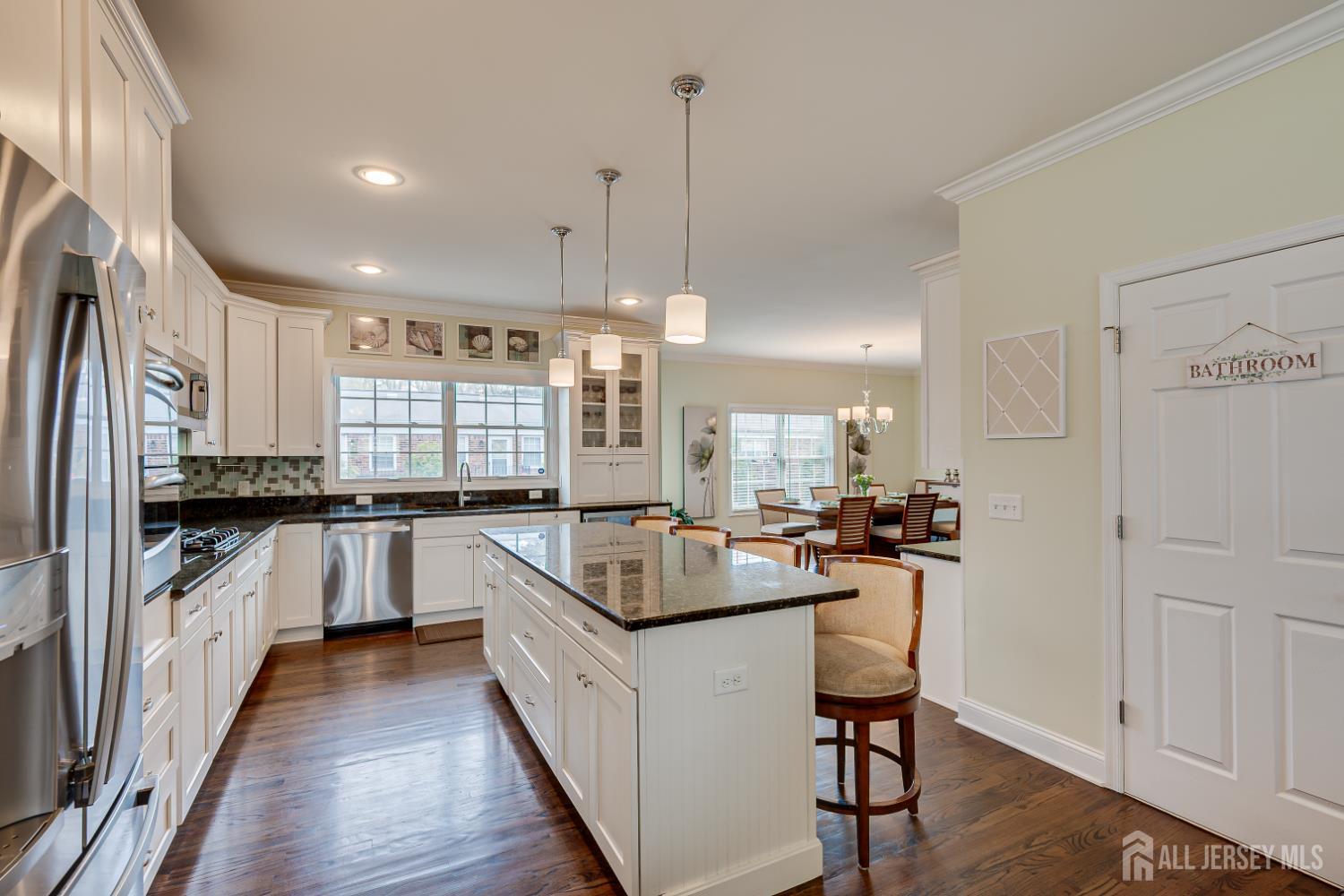 197-A Amboy, Metuchen, NJ, 08840