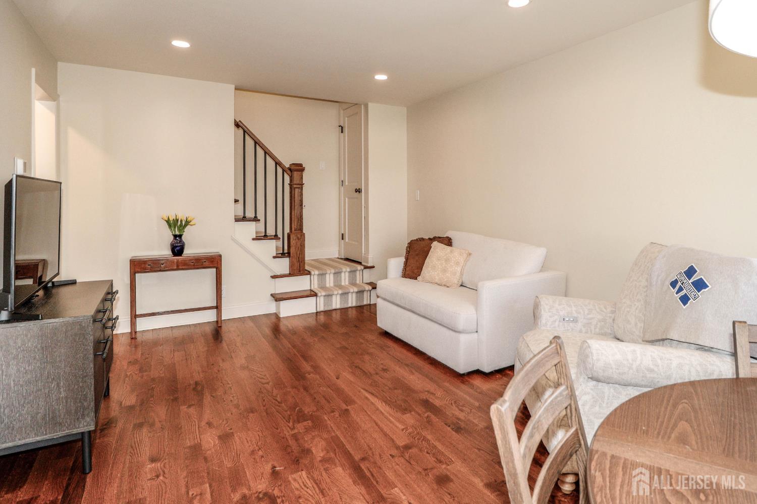 113 Spear, Metuchen, NJ, 08840