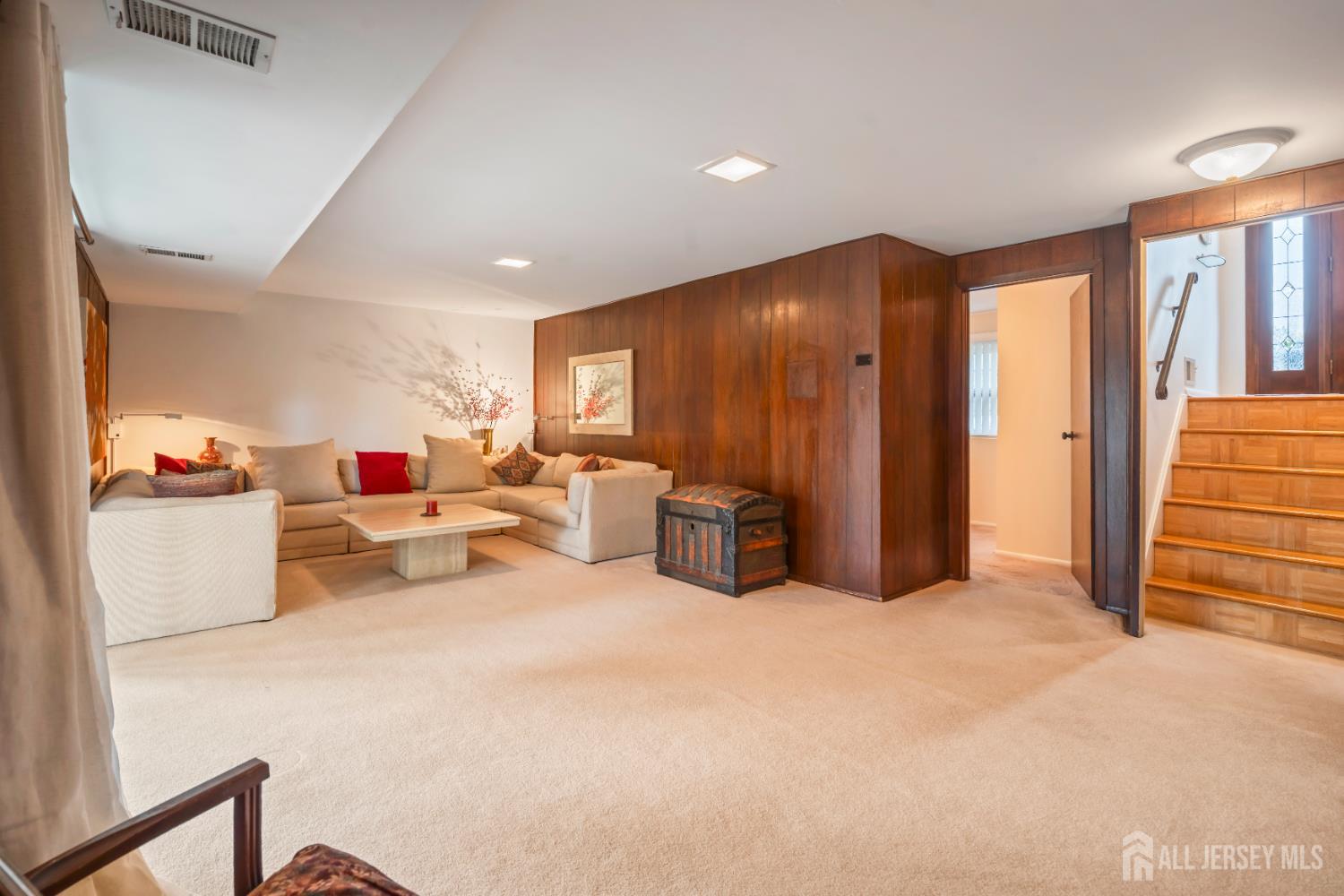 3 Vauxhall, East Brunswick, NJ, 08816