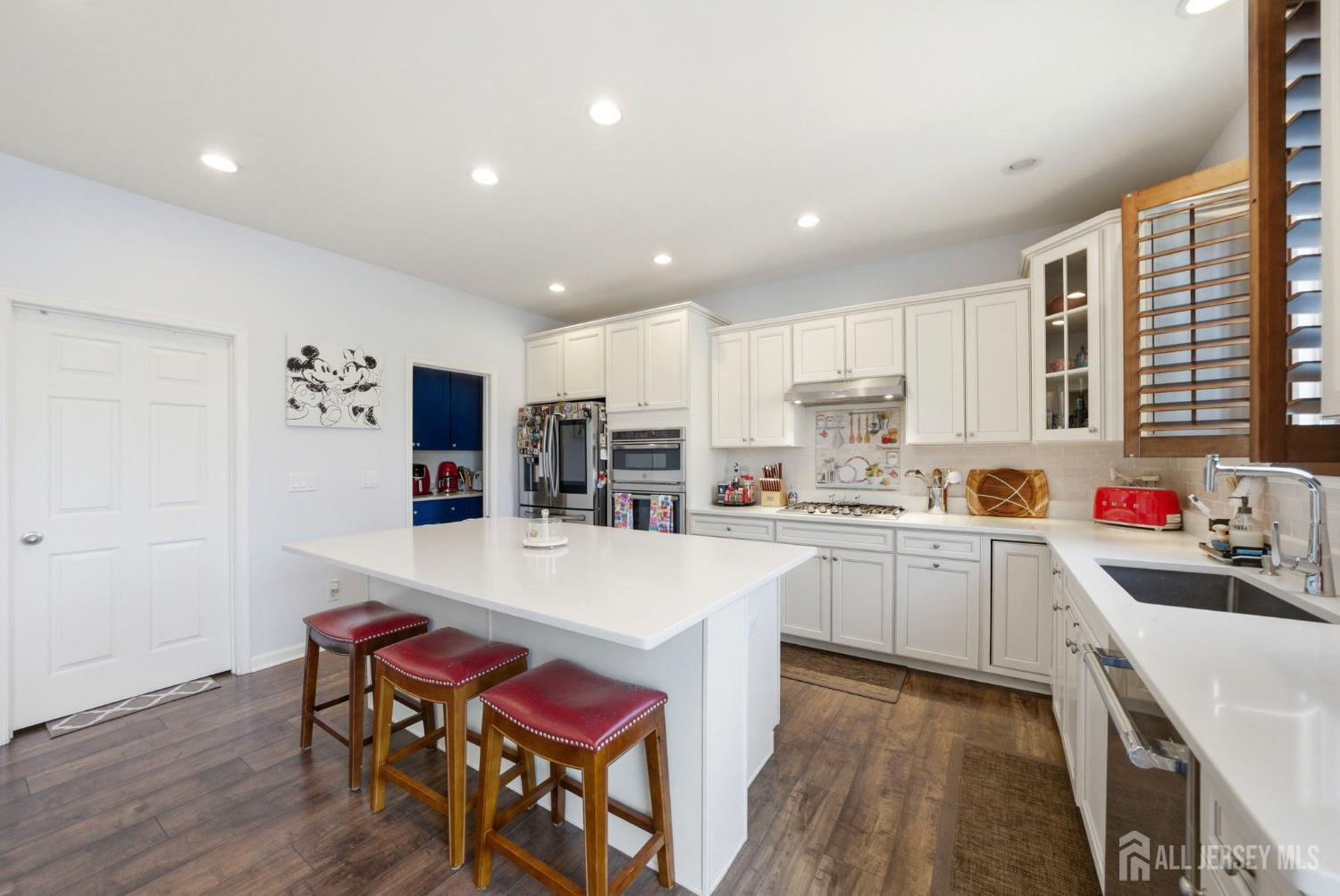 5 E Bock, East Brunswick, NJ, 08816