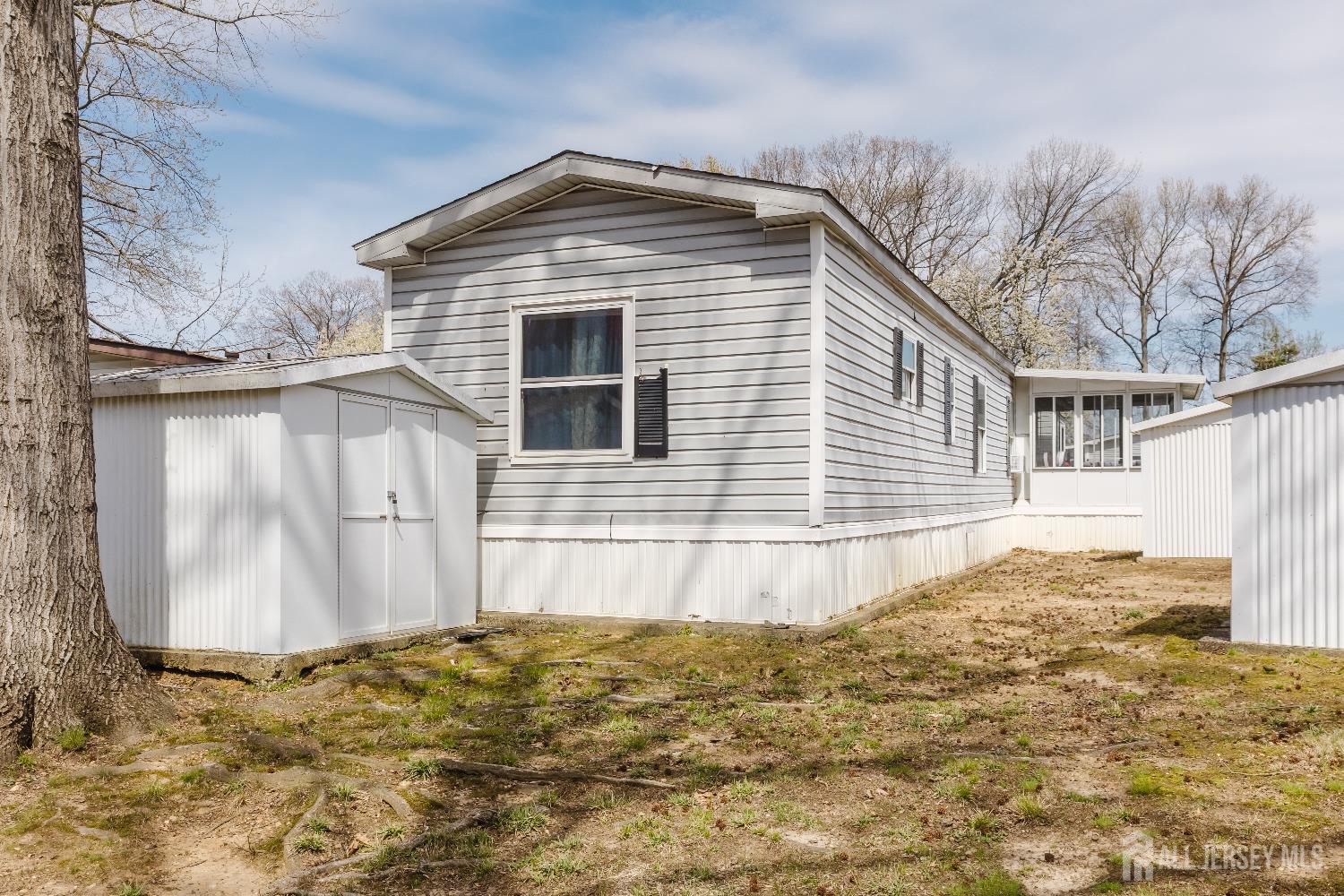 37 Emerson, North Brunswick, NJ, 08902