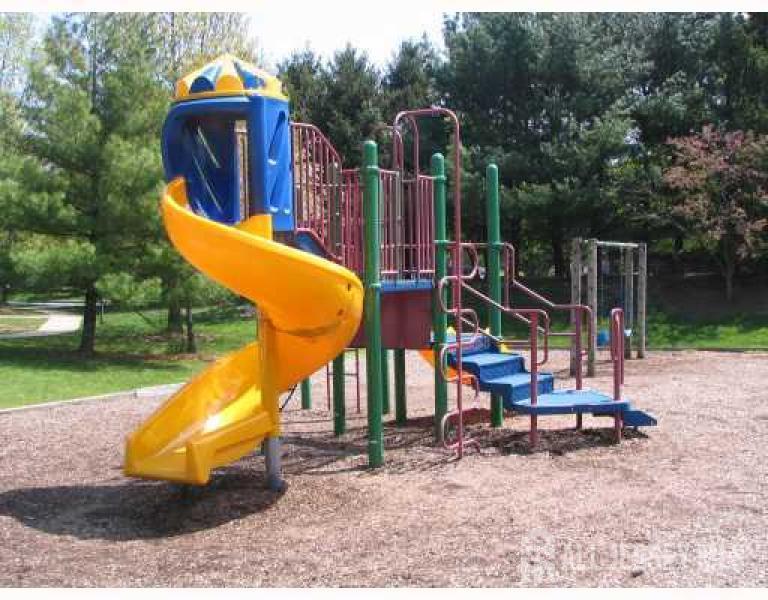 68 Clay, North Brunswick, NJ, 08902