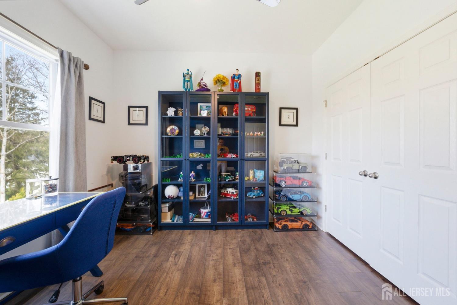 5 E Bock, East Brunswick, NJ, 08816