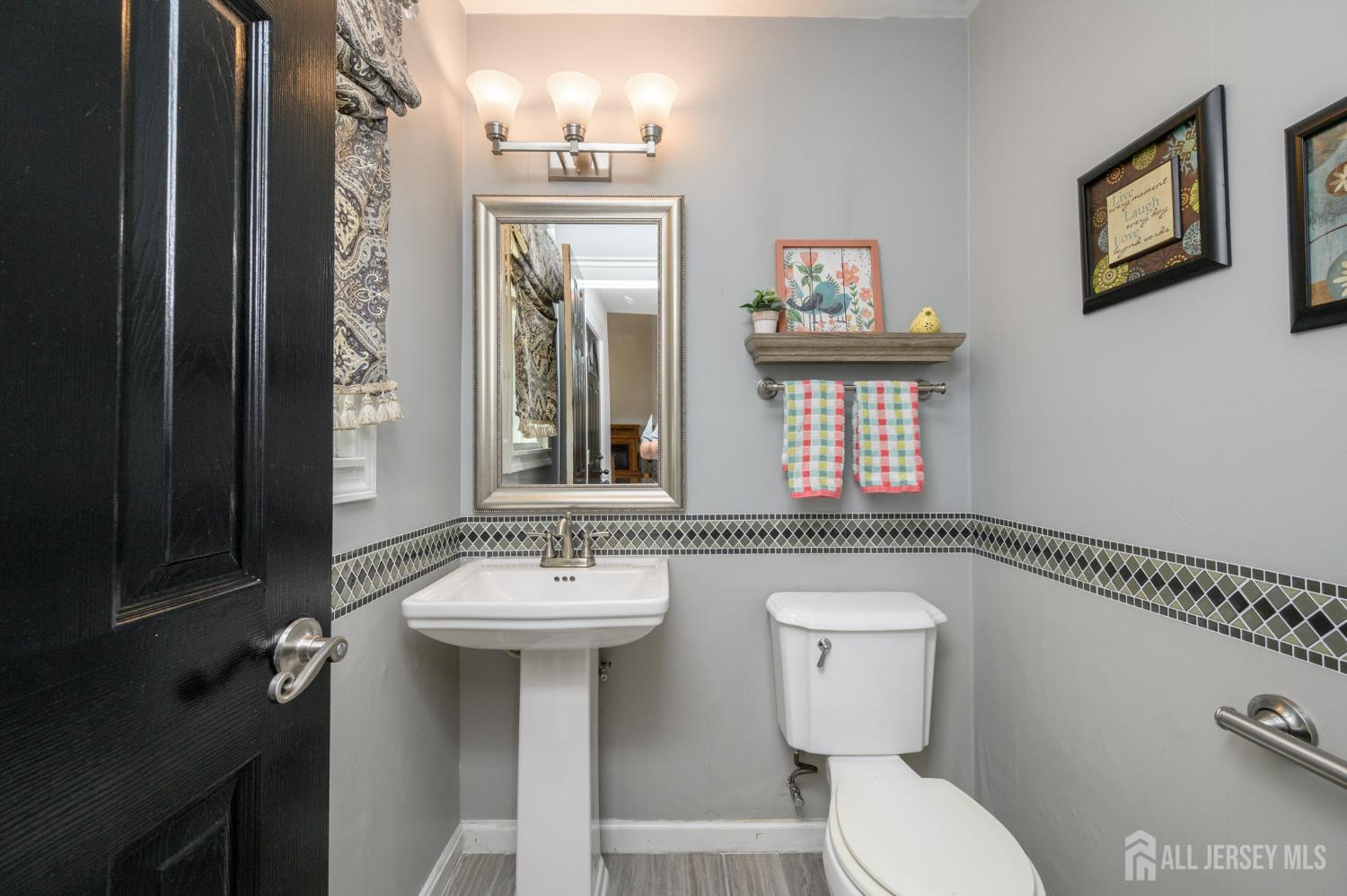 37 Helena, East Brunswick, NJ, 08816