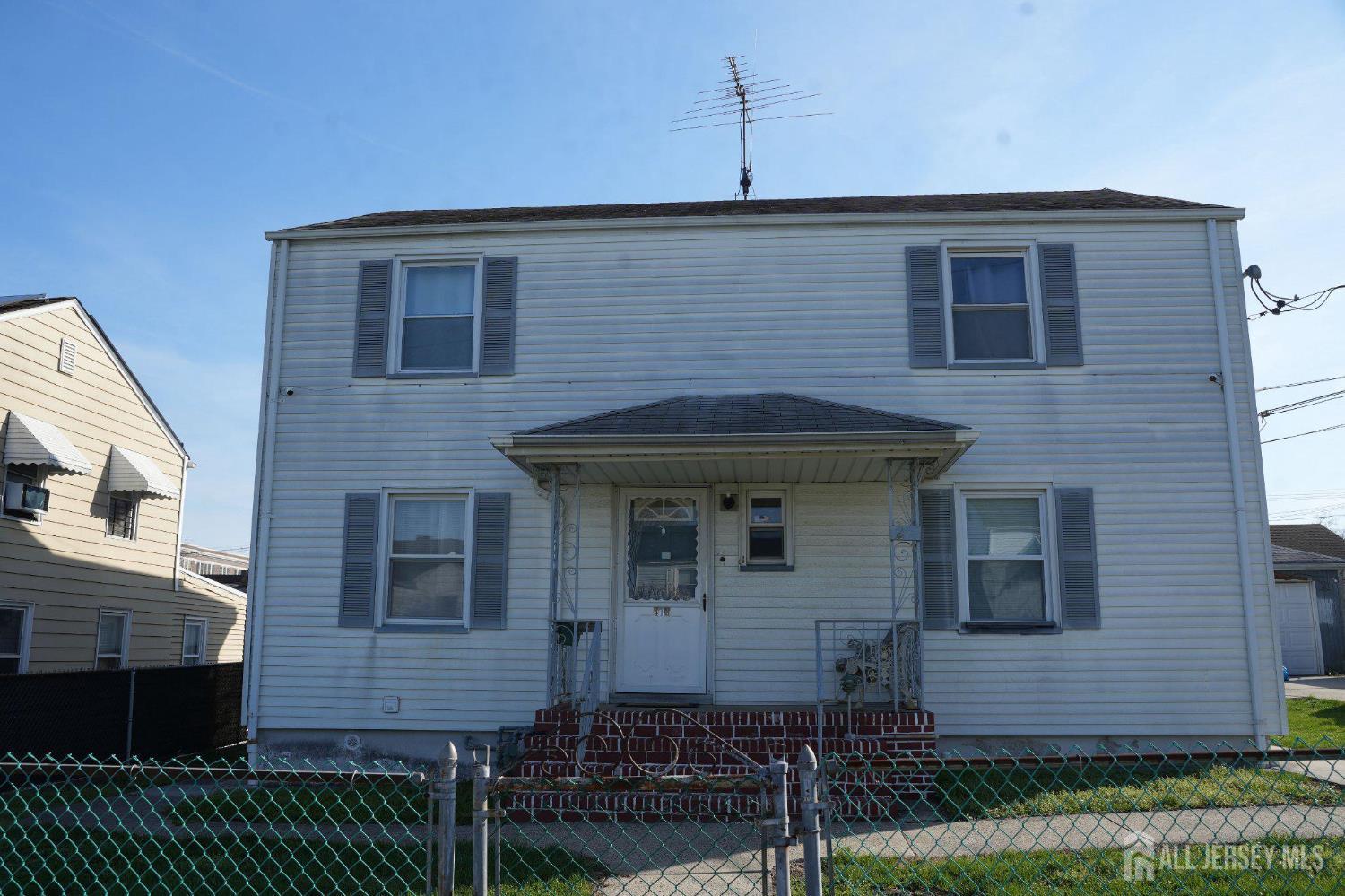 413 Paderewski, Perth Amboy, NJ, 08861