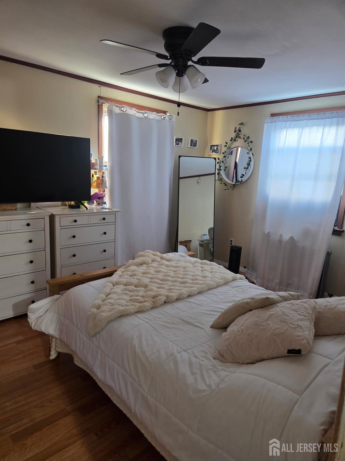 413 Paderewski, Perth Amboy, NJ, 08861