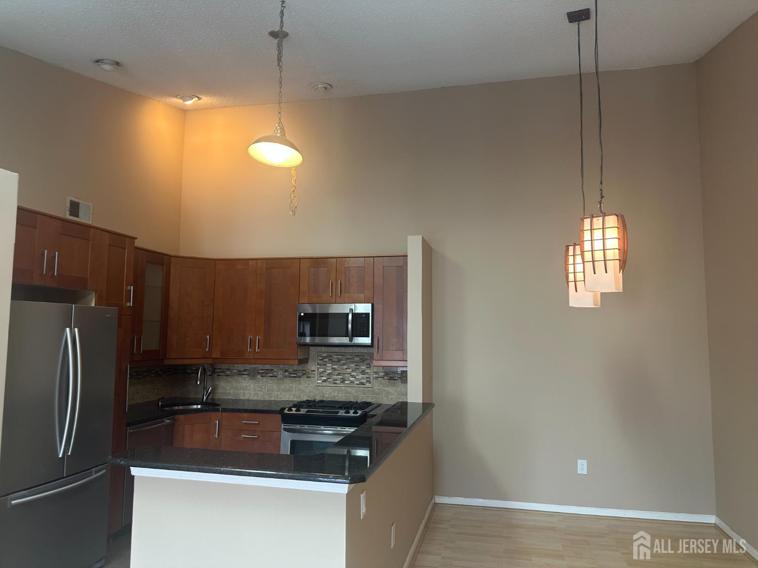 68 Clay, North Brunswick, NJ, 08902