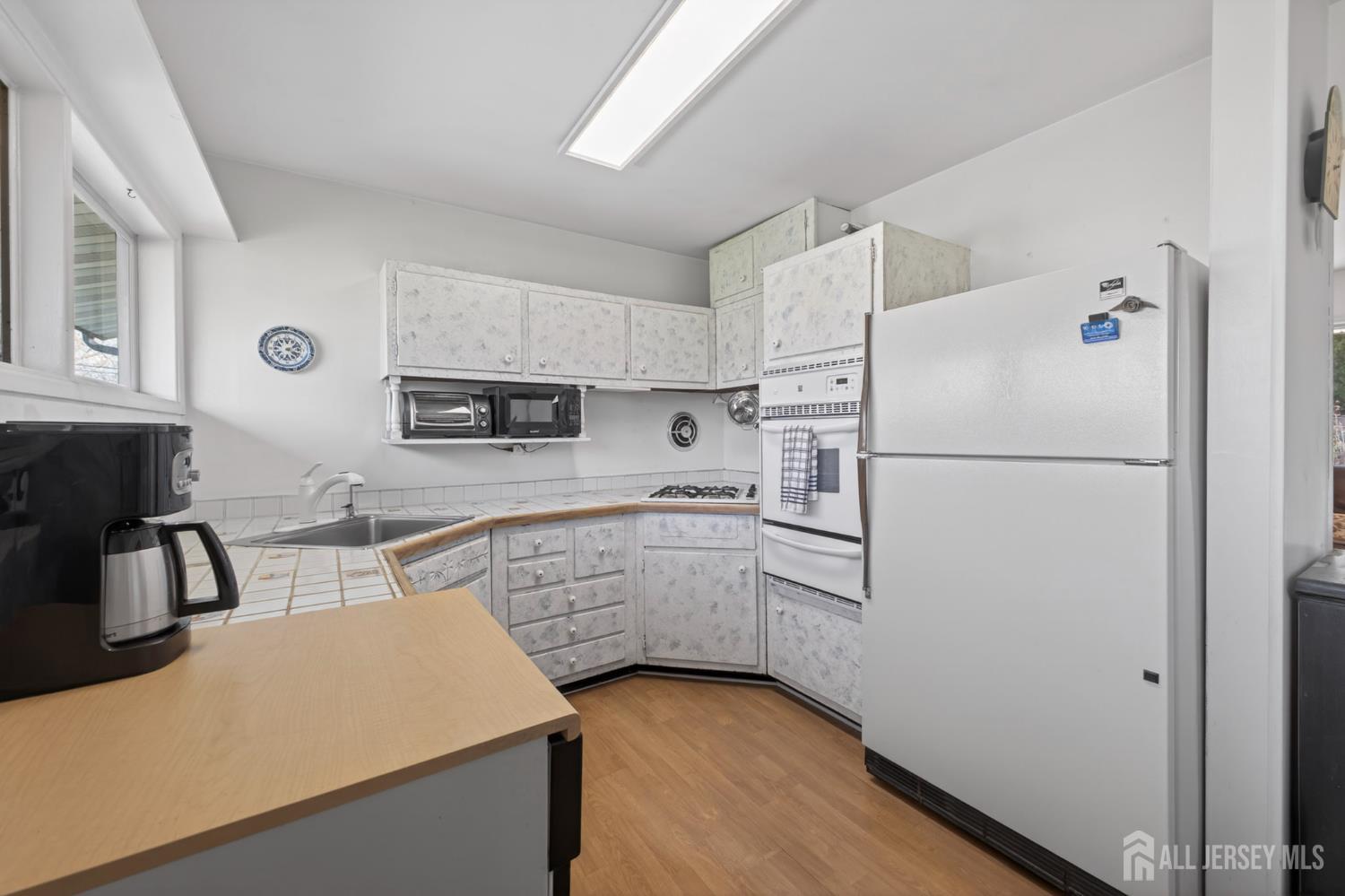 1 Cambridge, South Brunswick, NJ, 08824