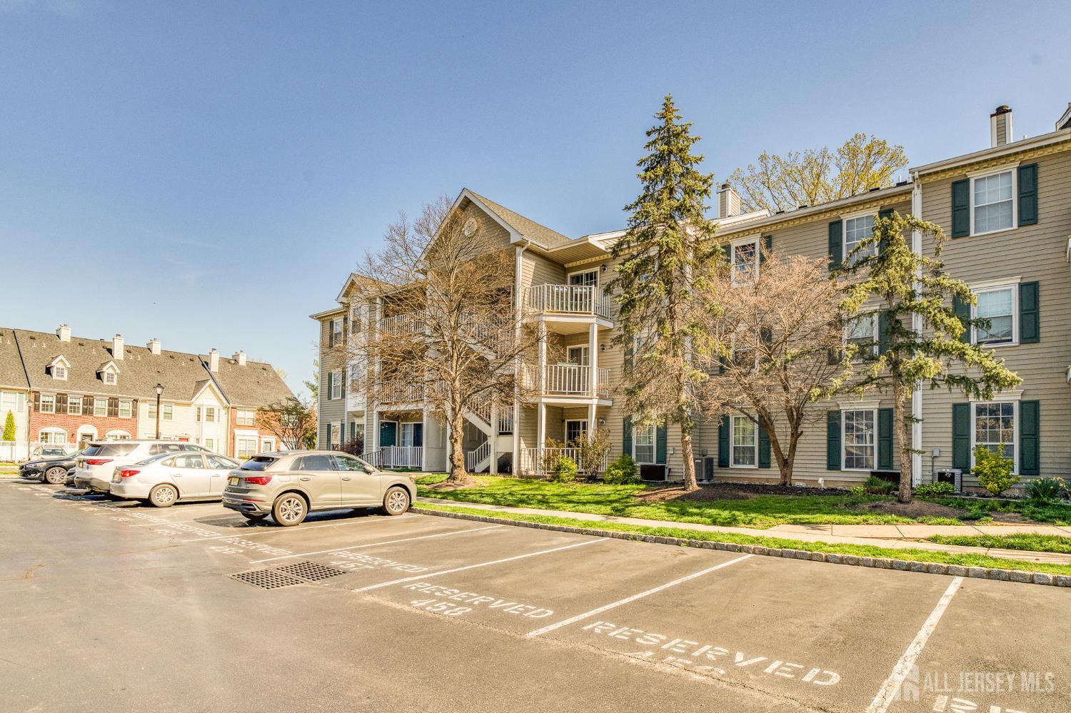Photo of 8 Clay Street