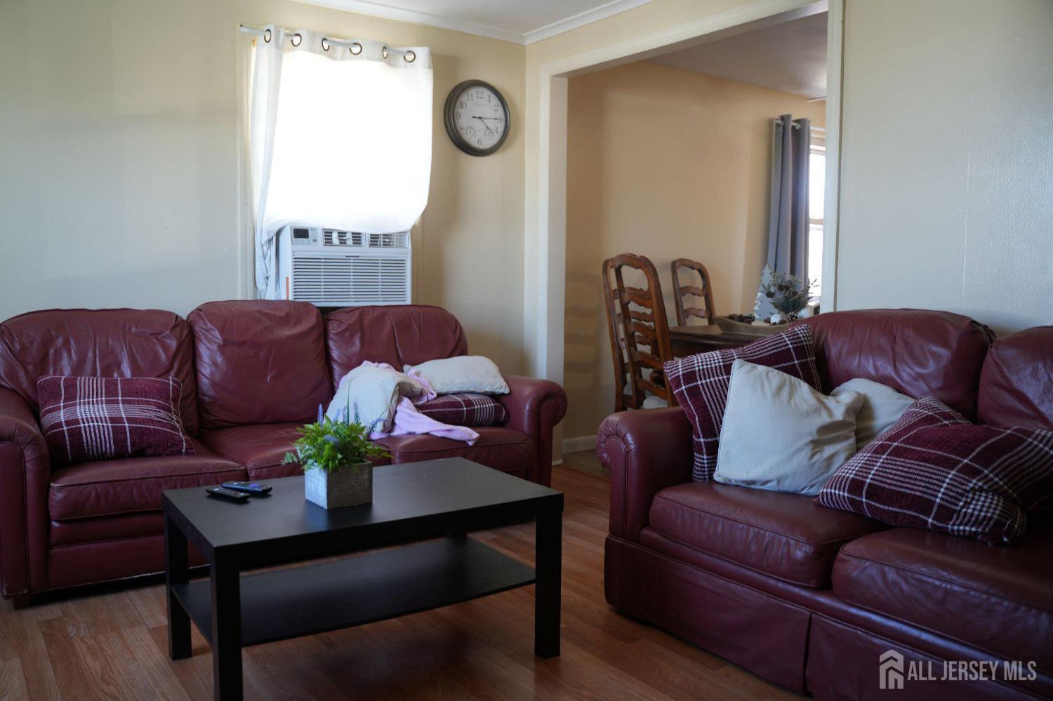 413 Paderewski, Perth Amboy, NJ, 08861