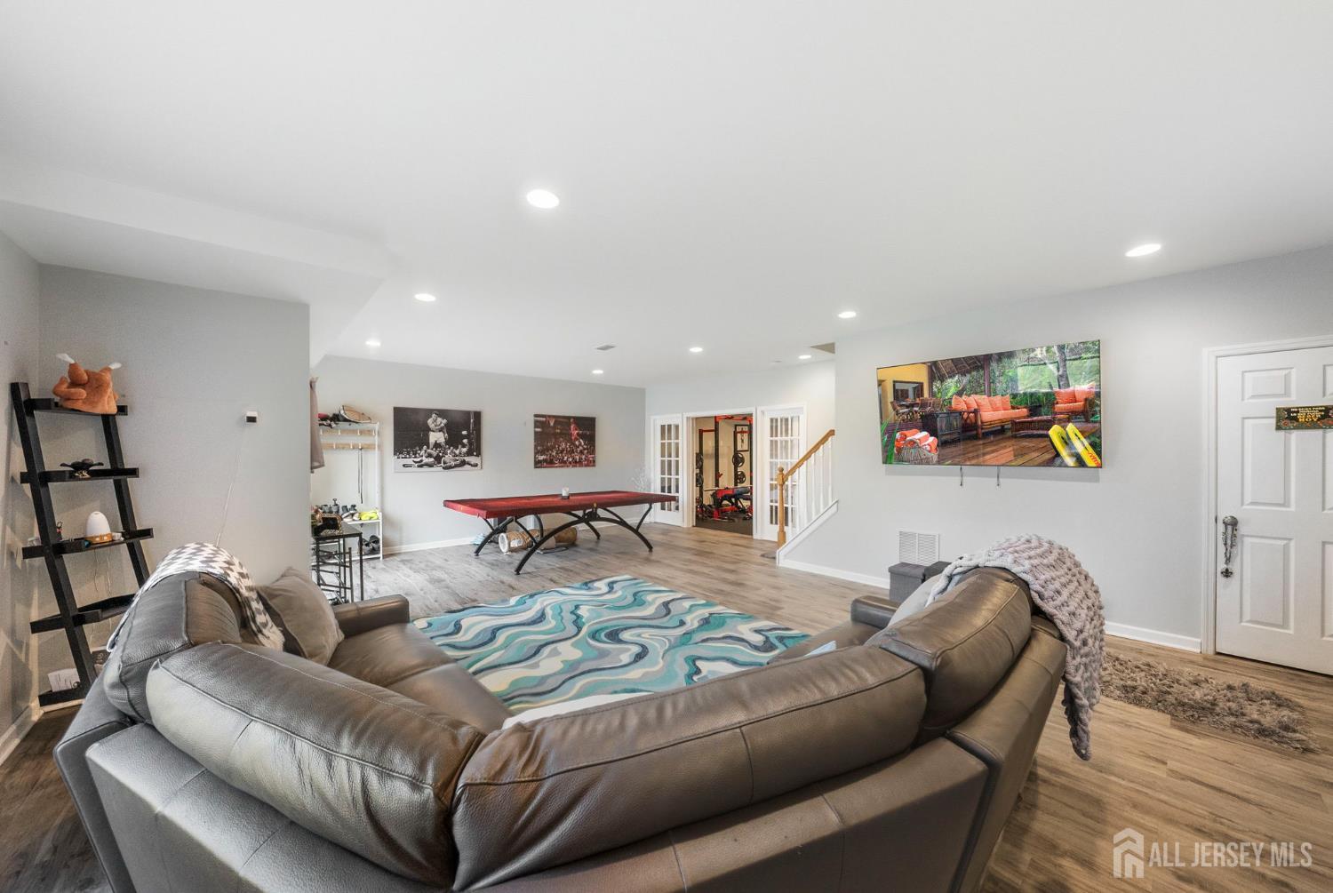 5 E Bock, East Brunswick, NJ, 08816