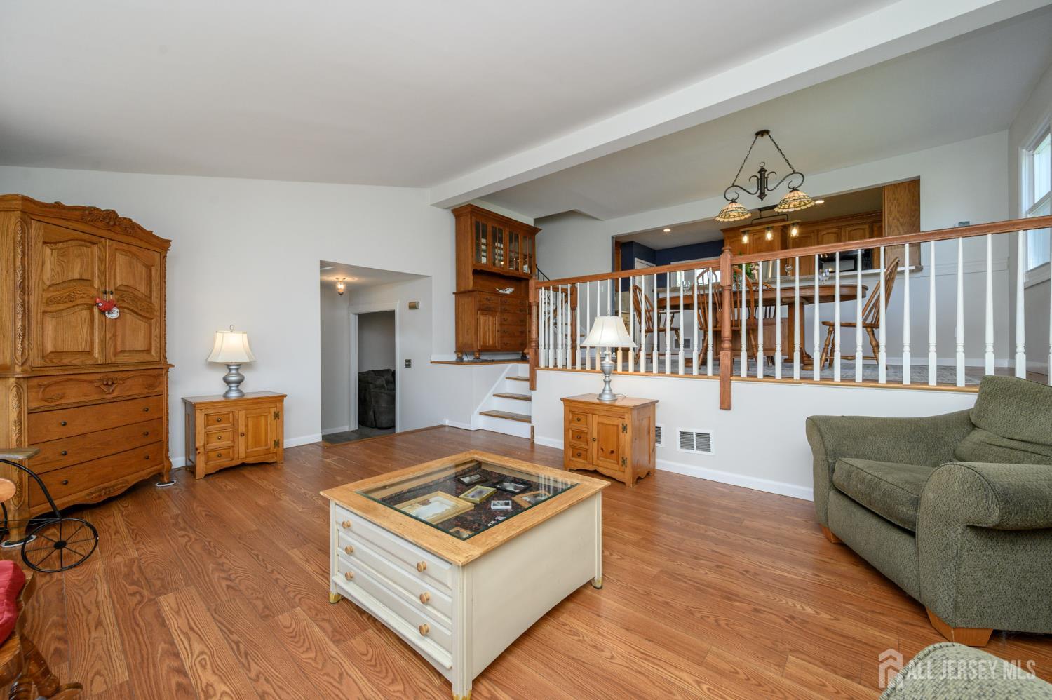 37 Helena, East Brunswick, NJ, 08816