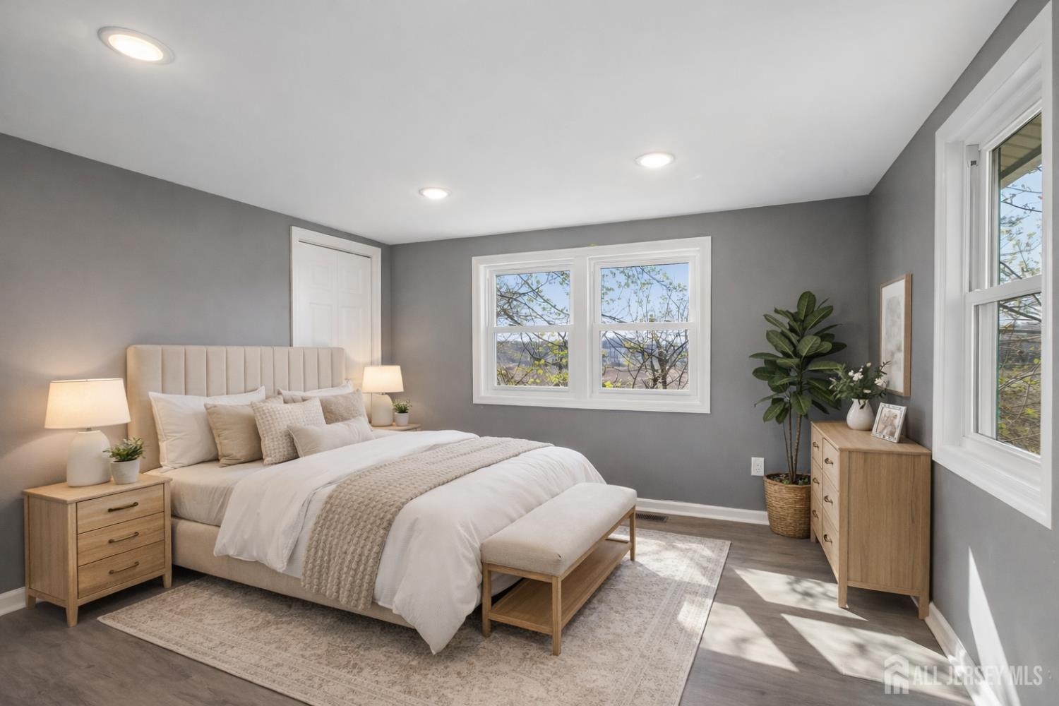 209 Hilltop, Old Bridge, NJ, 07735