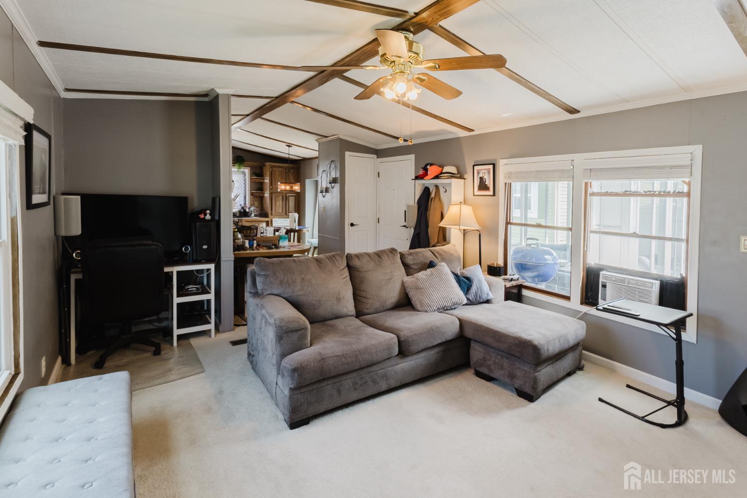 37 Emerson, North Brunswick, NJ, 08902