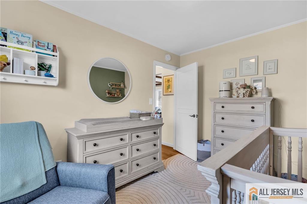 25 Woodview, Fords, NJ, 08863