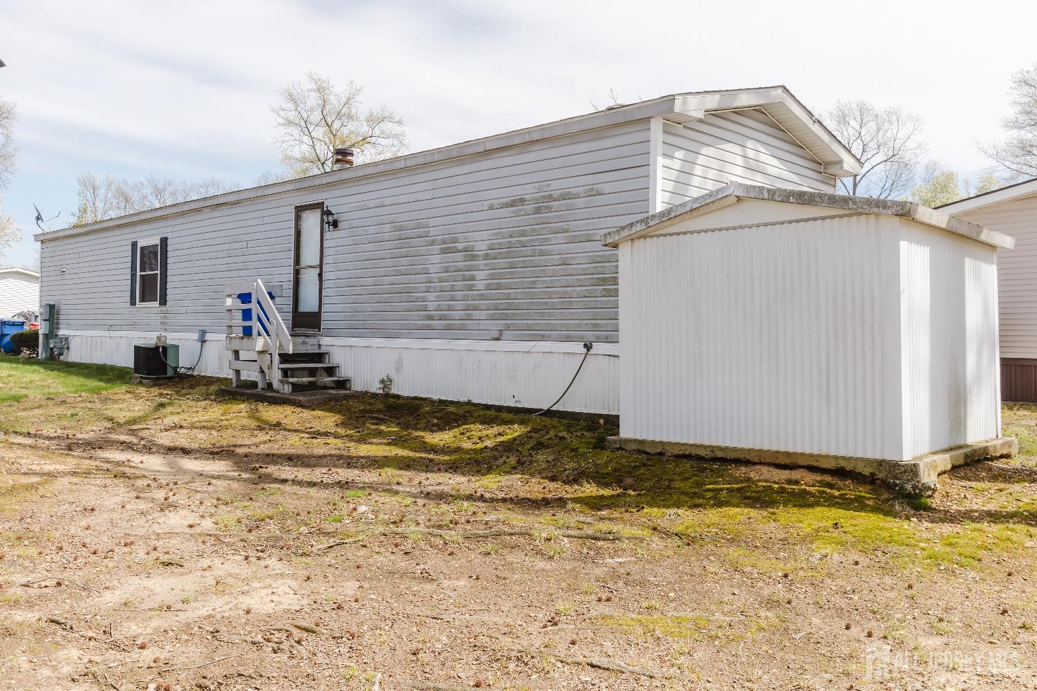 37 Emerson, North Brunswick, NJ, 08902