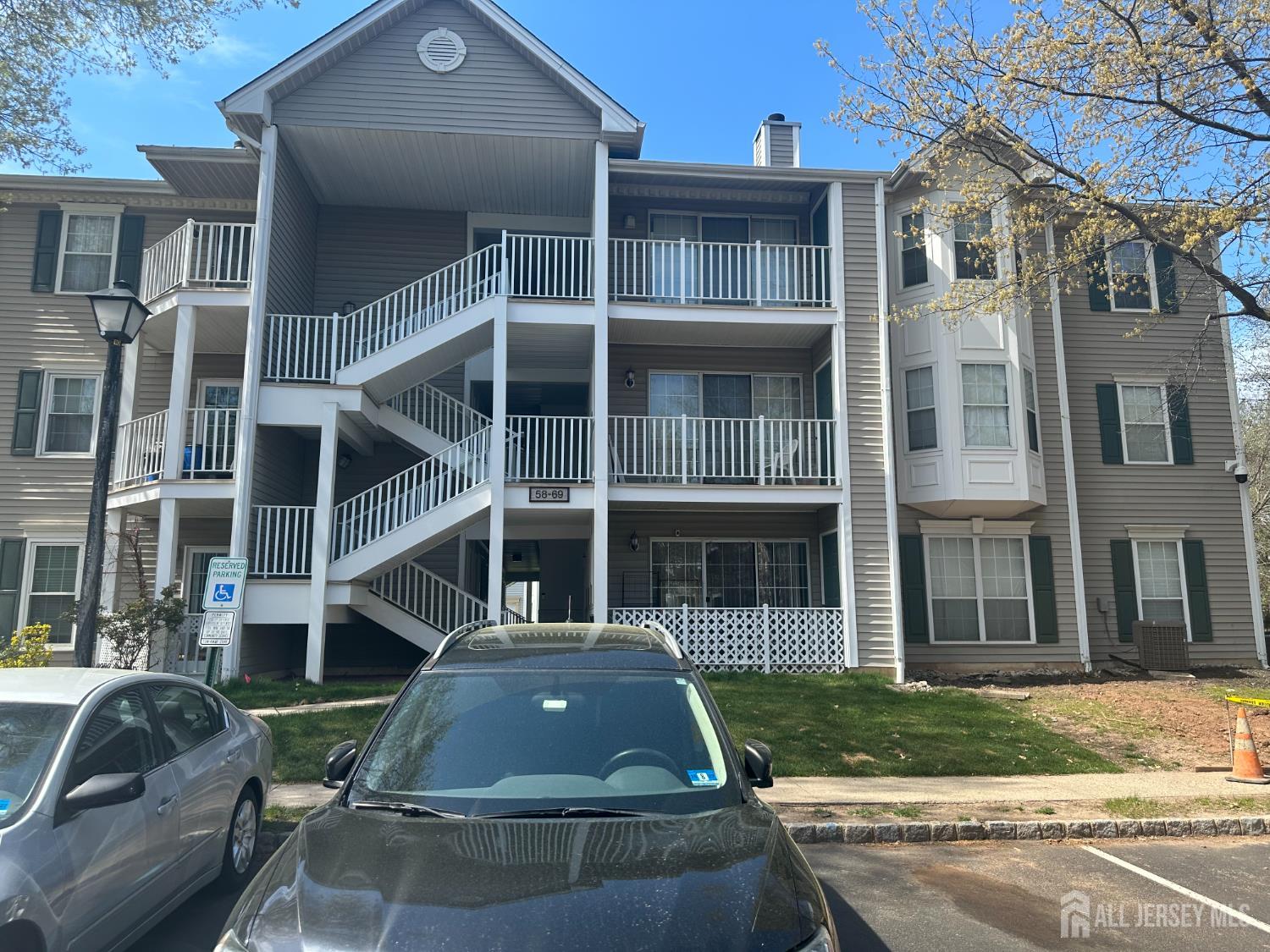 68 Clay, North Brunswick, NJ, 08902