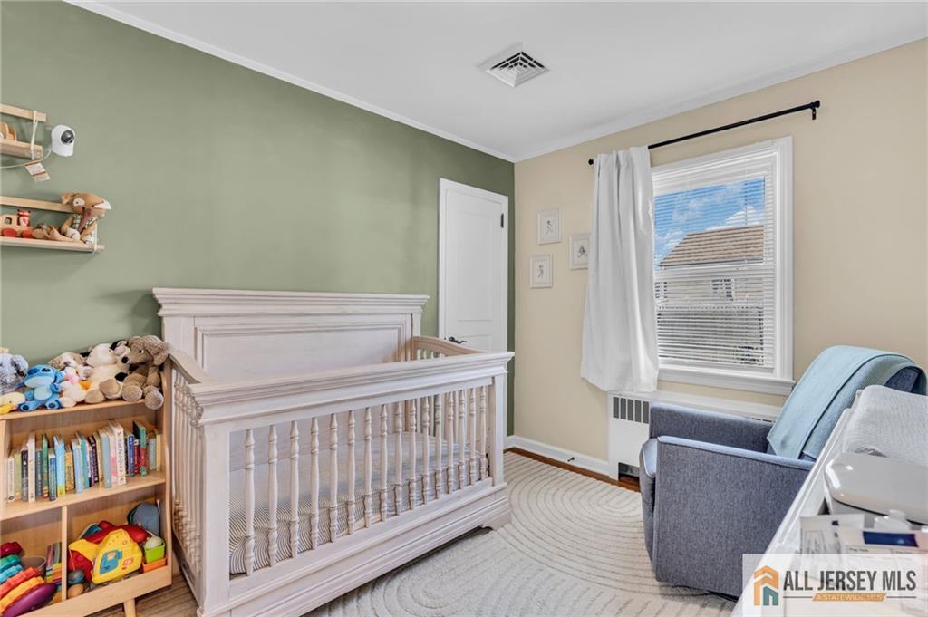 25 Woodview, Fords, NJ, 08863