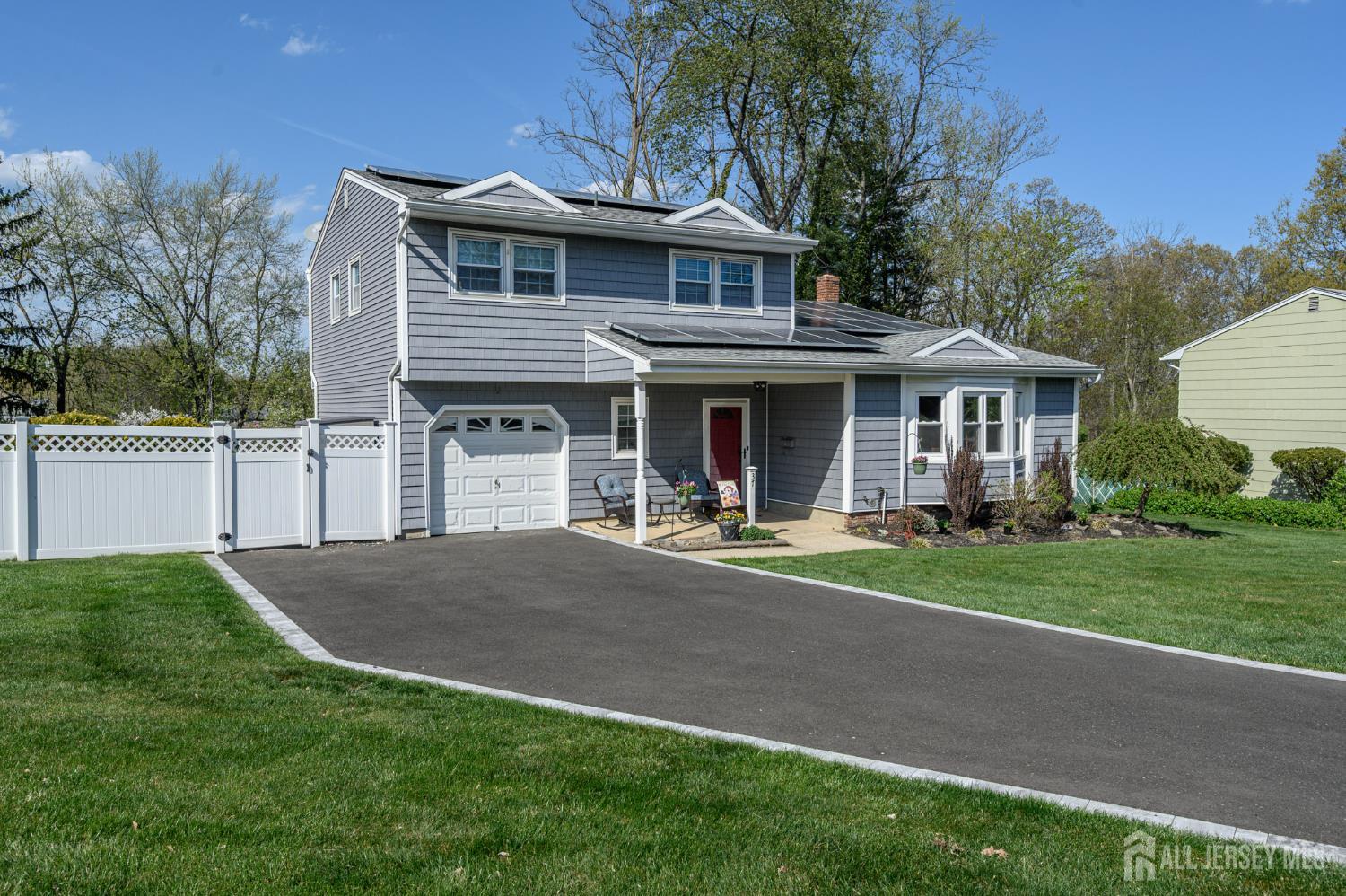 37 Helena, East Brunswick, NJ, 08816