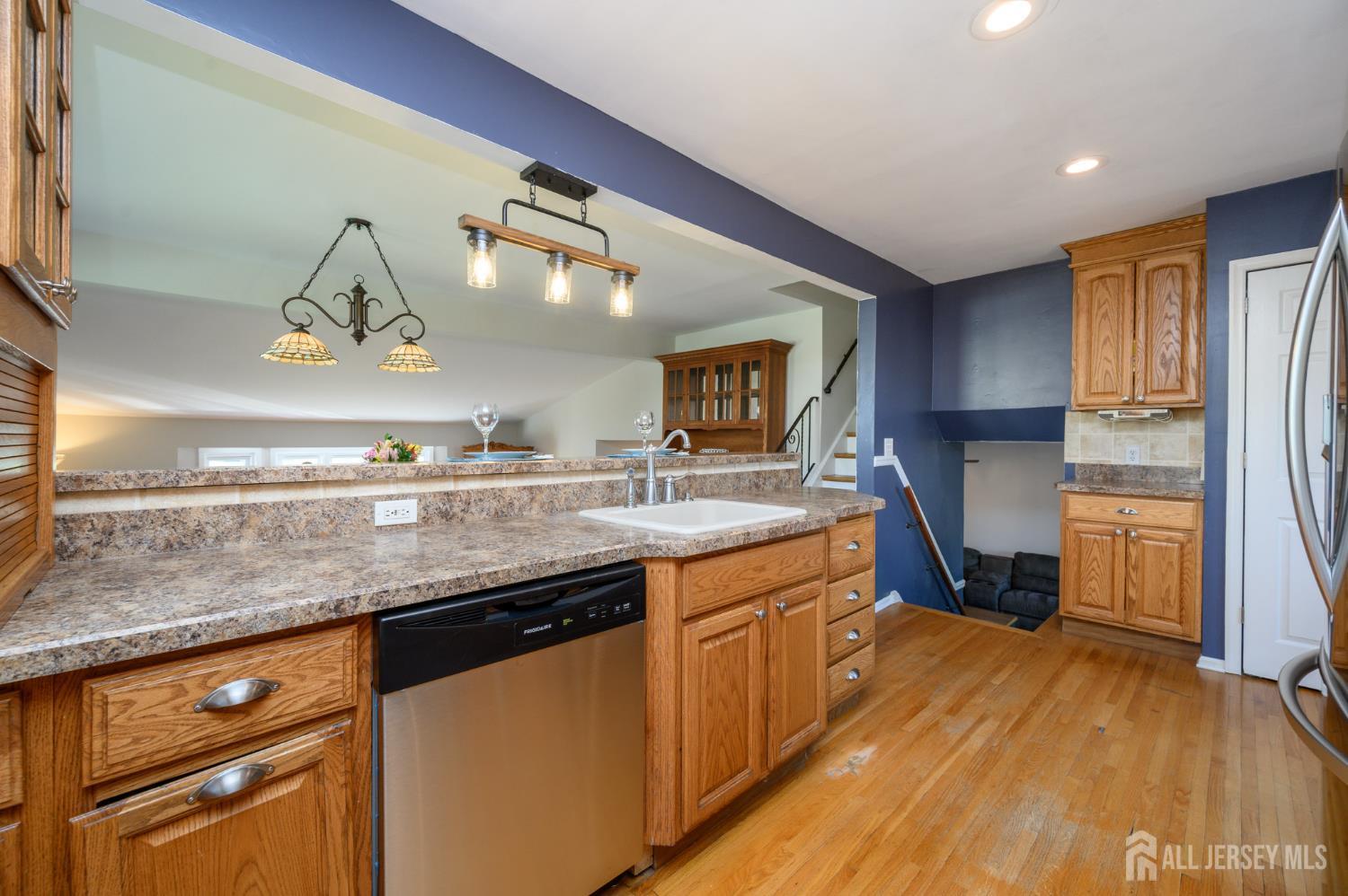 37 Helena, East Brunswick, NJ, 08816