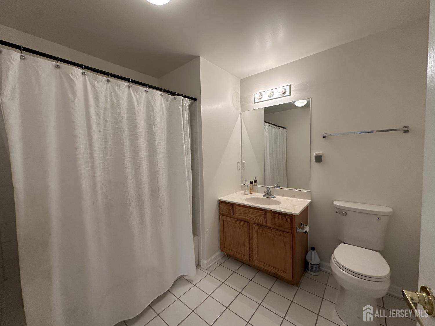 378 Forest UNIT 2, Kearny, NJ, 07032