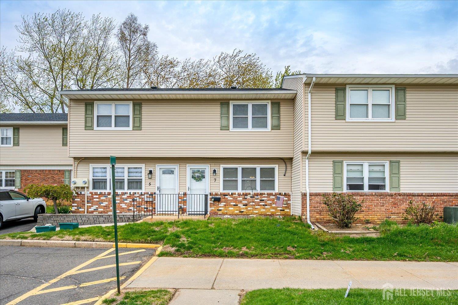 14-3 Sacramento Court, Freehold, NJ, 07728