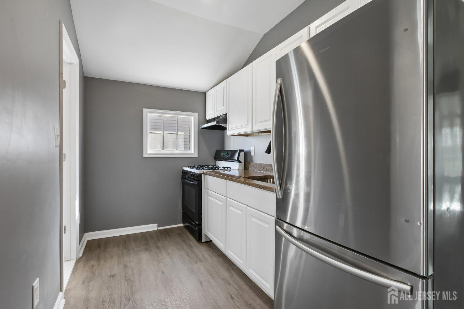 209 Hilltop, Old Bridge, NJ, 07735