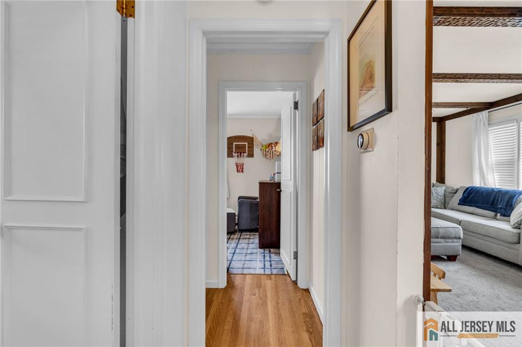 25 Woodview, Fords, NJ, 08863