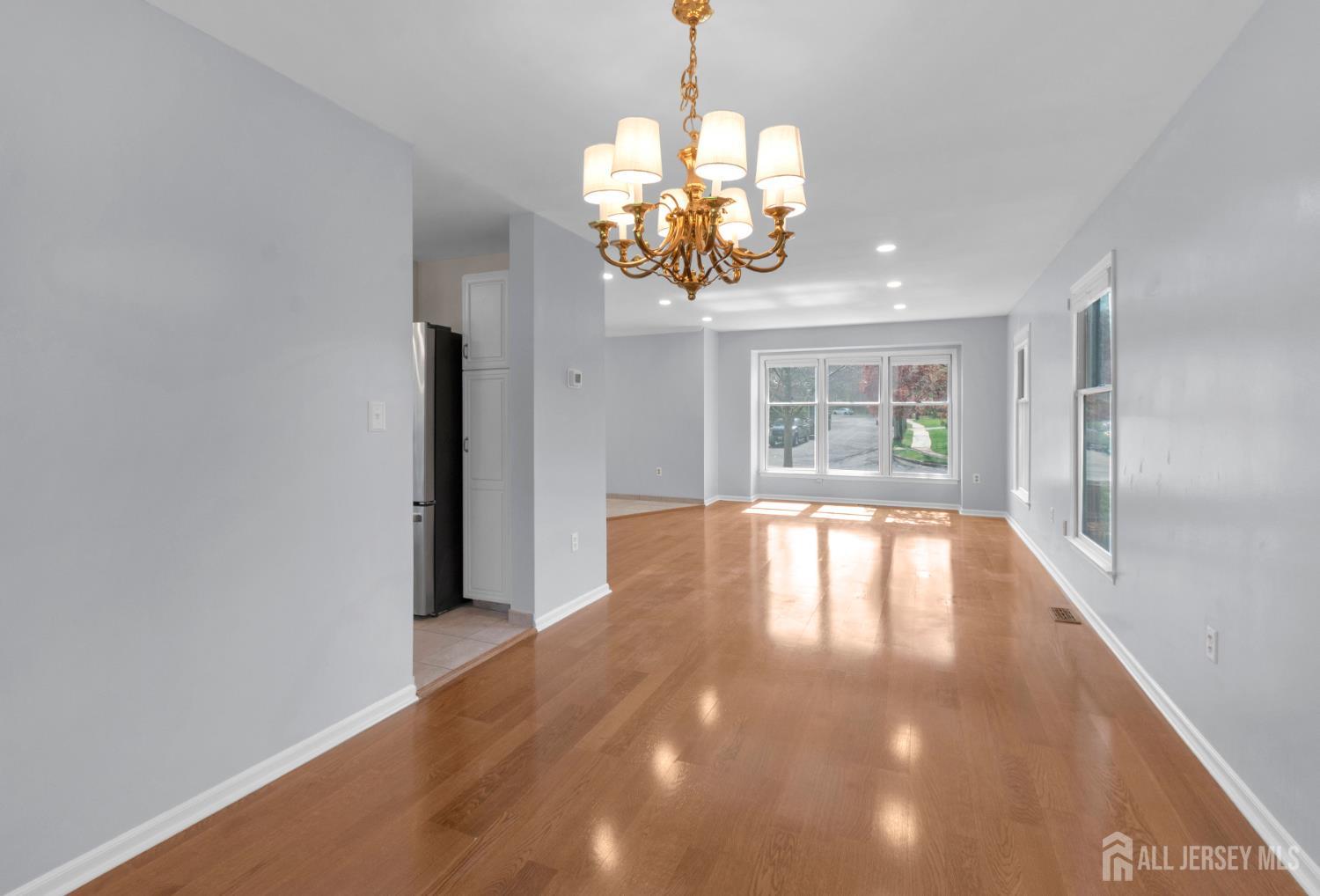 27 Oakland, Old Bridge, NJ, 08857