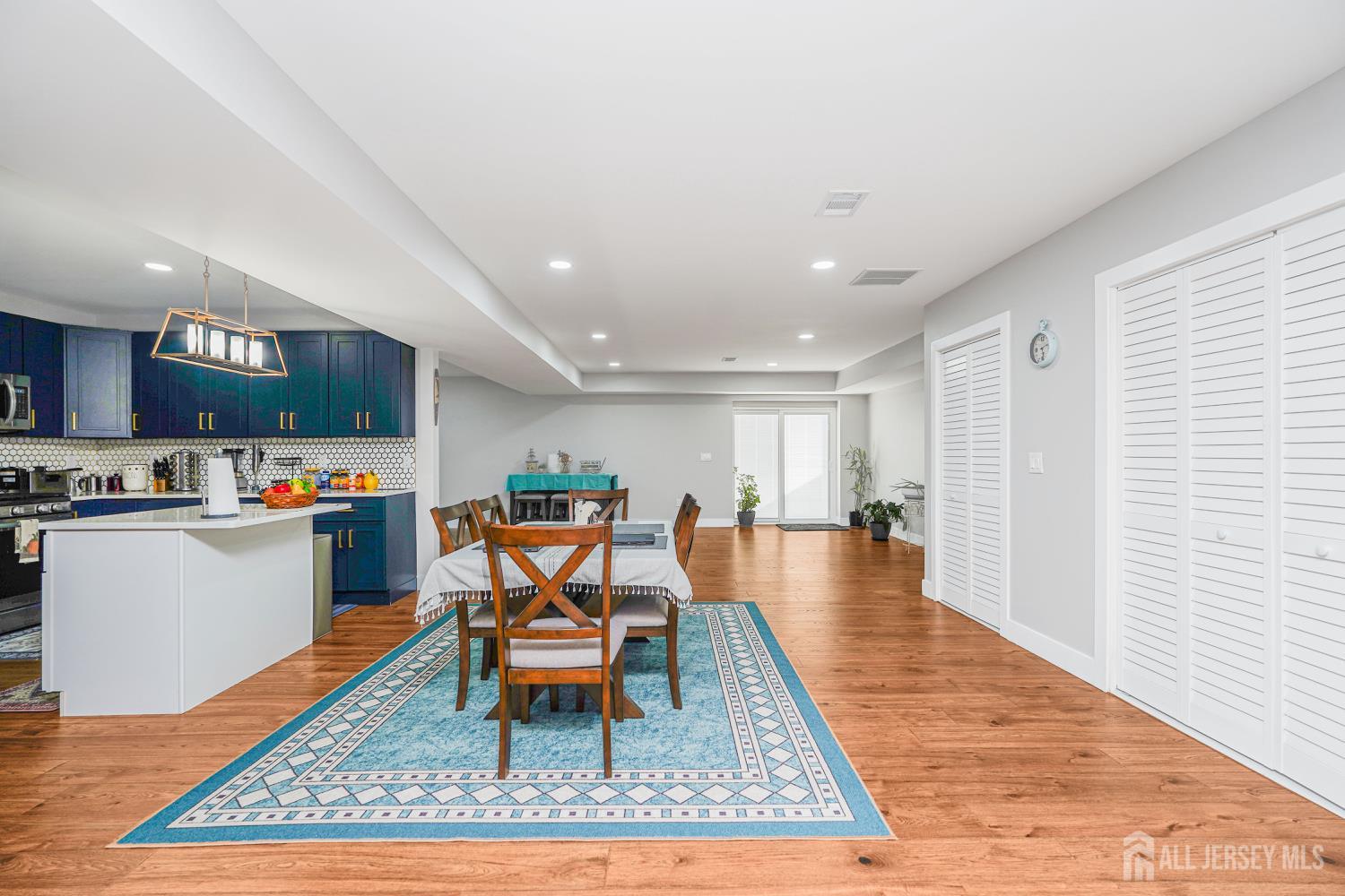 134 Union, Carteret, NJ, 07008