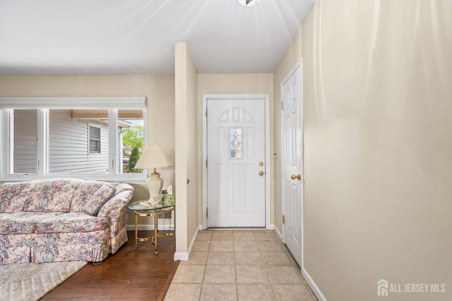 41 Rodak, Edison, NJ, 08817