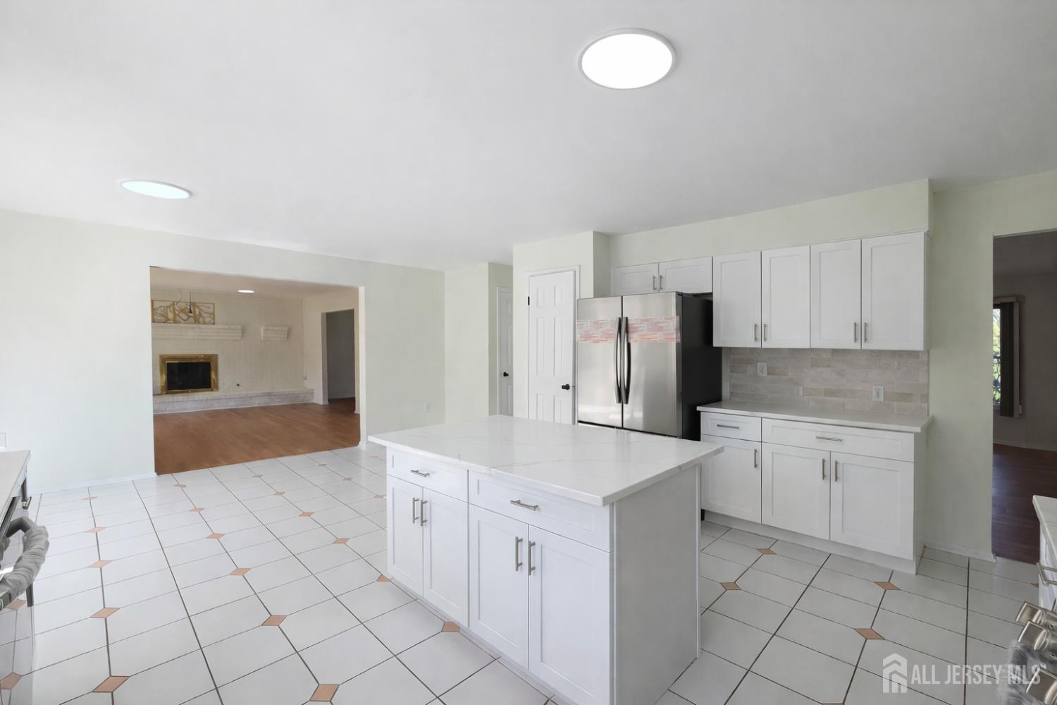 1 Alexander, Monroe, NJ, 08831