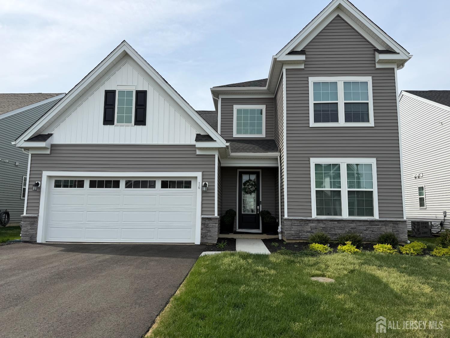 16 Prado, Monroe, NJ, 08831