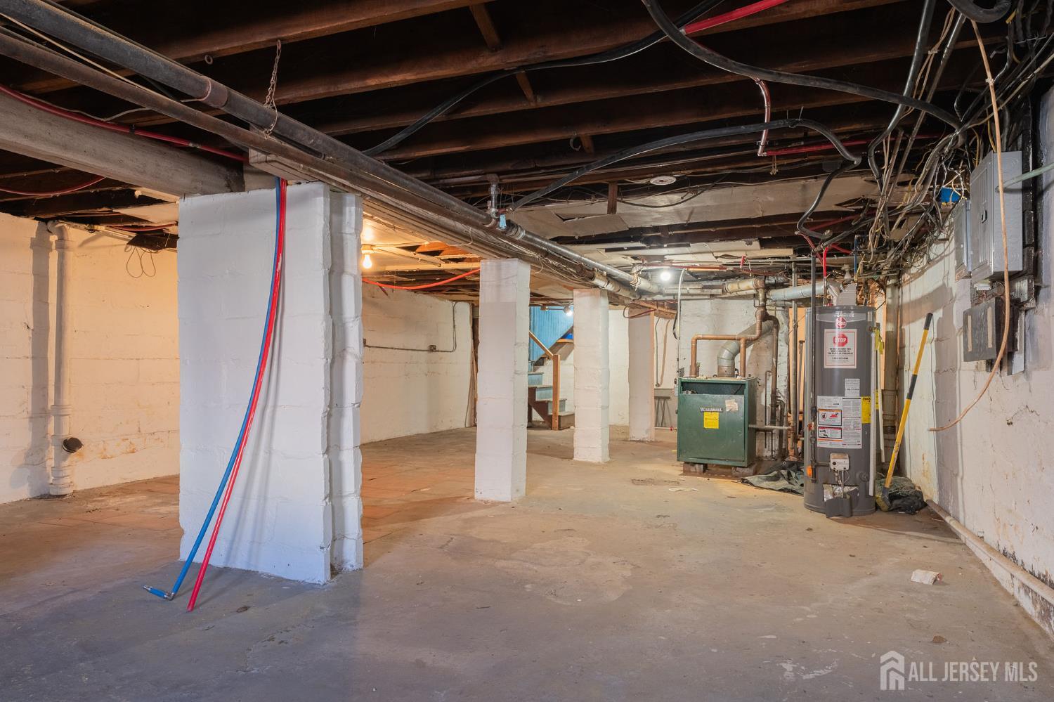 211 N 13th, Newark, NJ, 07107