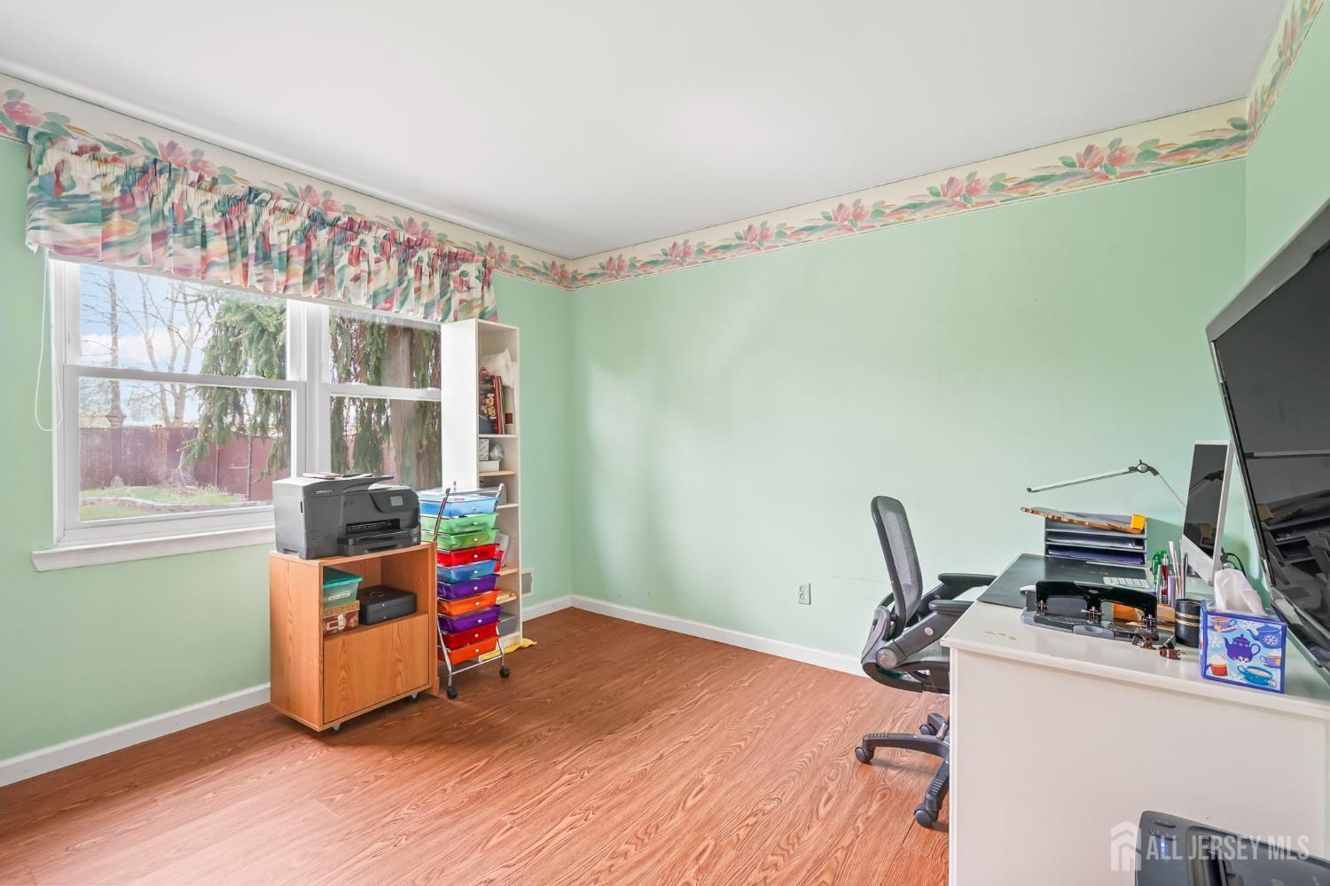 41 Rodak, Edison, NJ, 08817