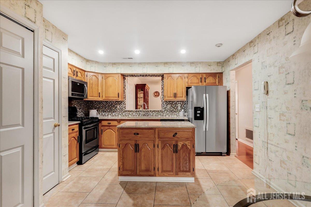 38 Rutland UNIT C, Monroe, NJ, 08831