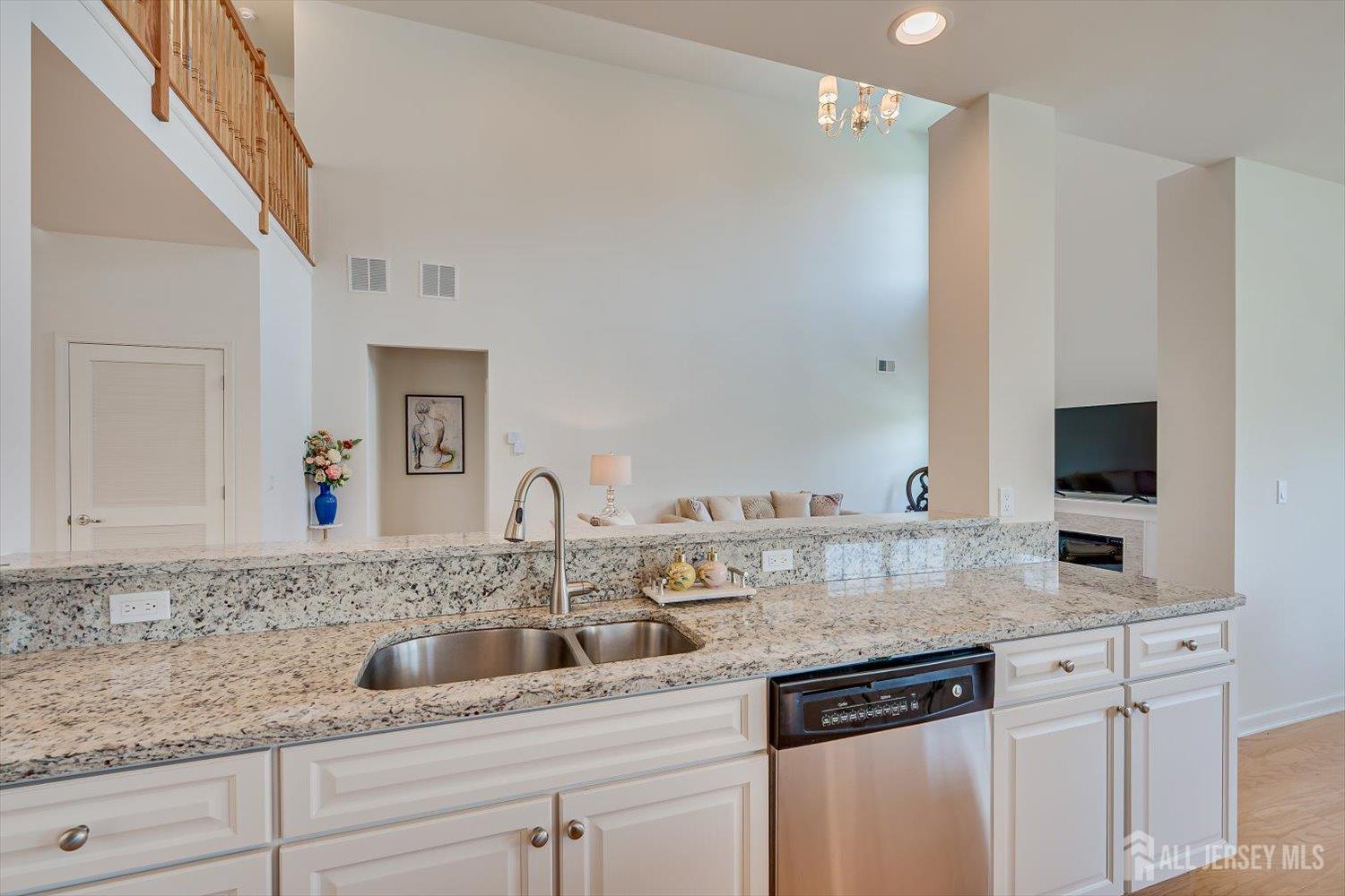 15 Potter, Hillsborough, NJ, 08844