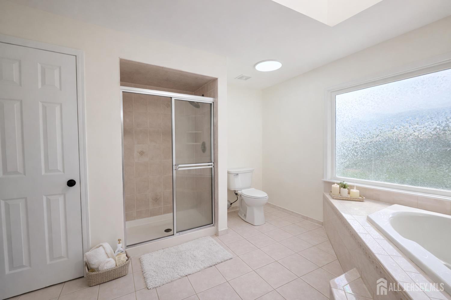 1 Alexander, Monroe, NJ, 08831