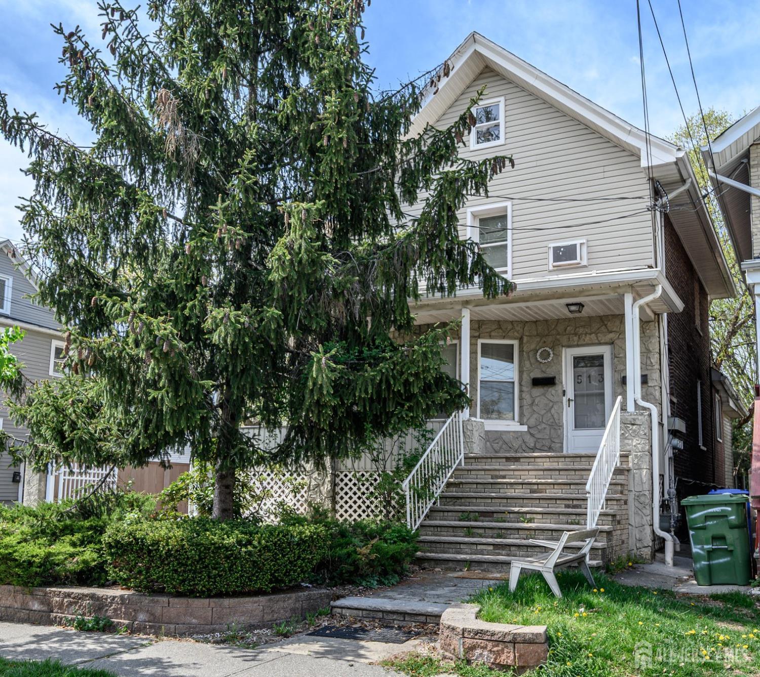 Photo of 513 E Price Street
